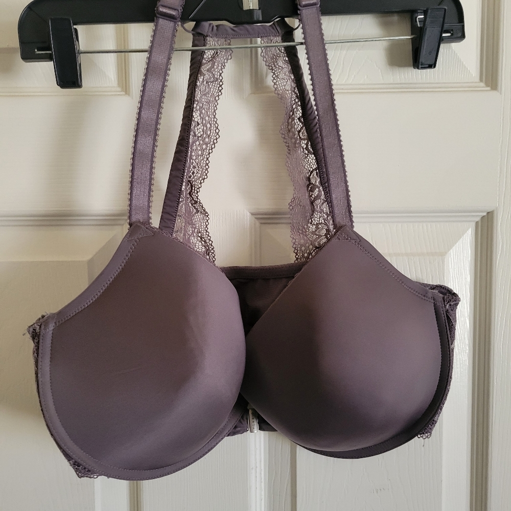 Torrid curve bra size 40DD.